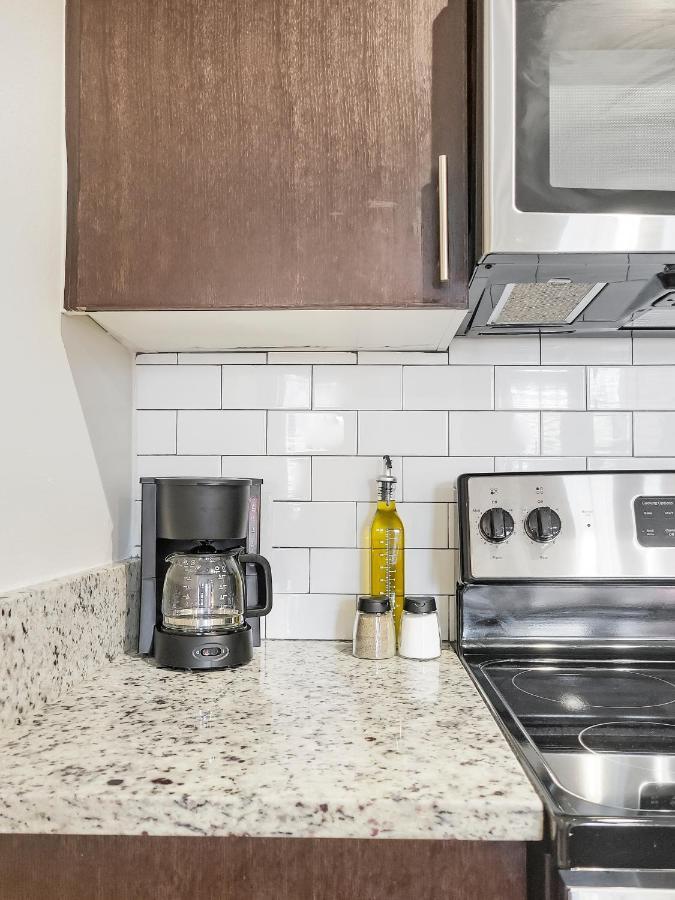Getaway Apartment Near Beaches And Airport تامبا المظهر الخارجي الصورة